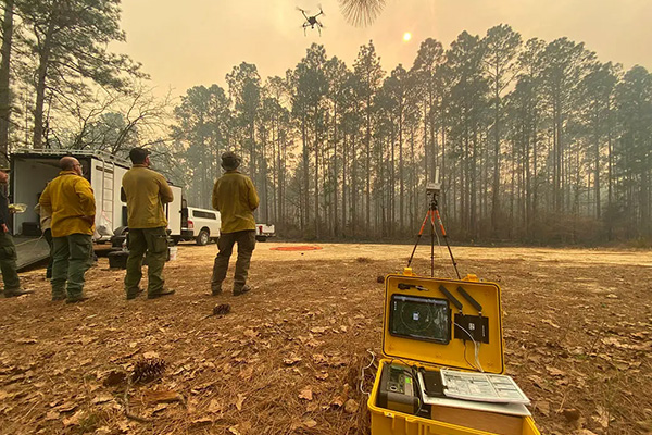 NASA Tests Mobile Air Traffic Kit During Wildfire Prevention Operations